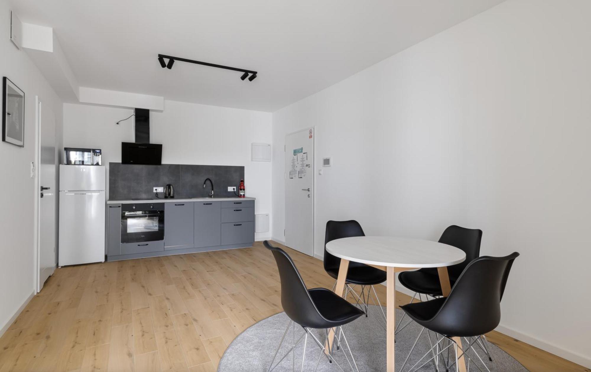 Poznan Apartments Towarowa Εξωτερικό φωτογραφία